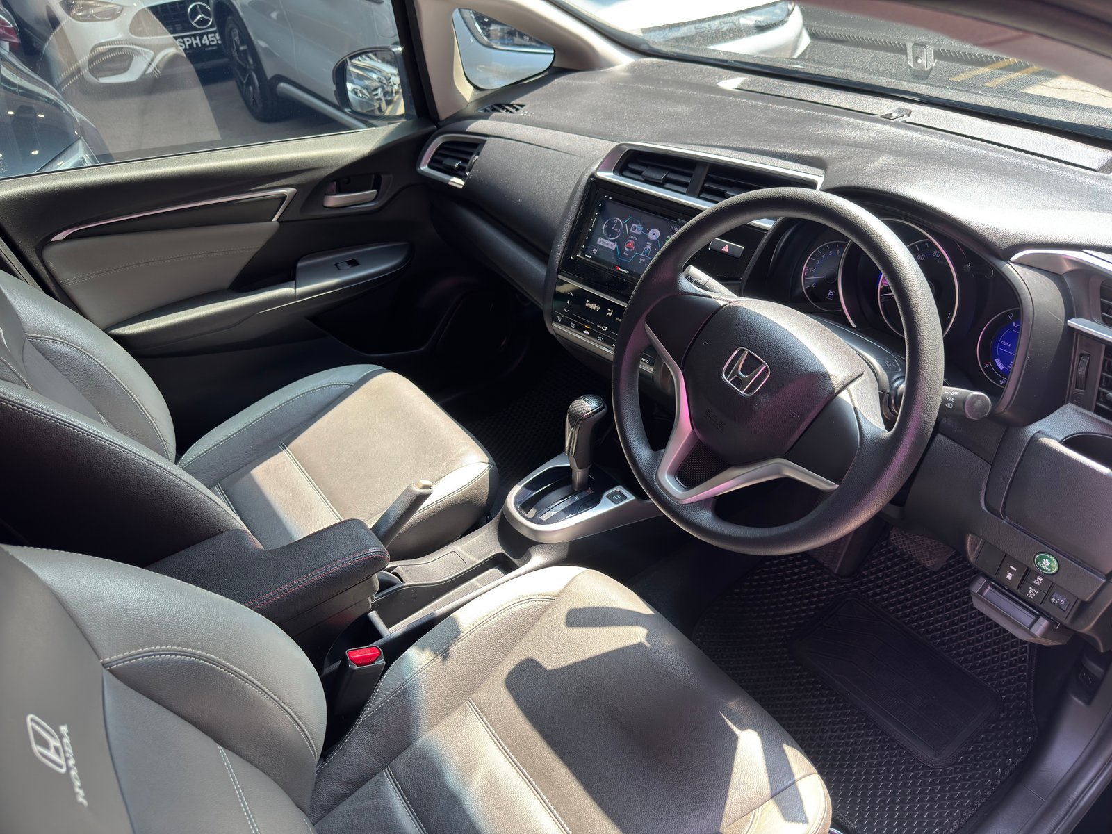 Honda Fit 1.3 GF CVT photo 7